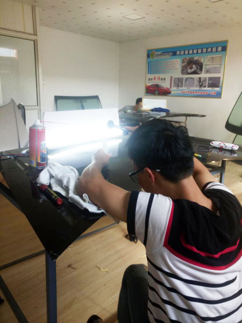 學習汽車凹陷修復
