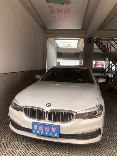 寶馬新5系前車門凹坑無痕修復.jpg